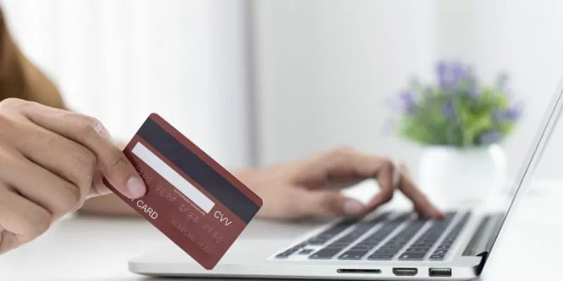 Explorando o mundo dos cartões de crédito com acesso VIP 3 Descontos1